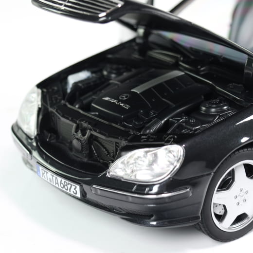 modelauto 1:18 Mercedes S55 AMG V220 (1999-2002) | B66040686