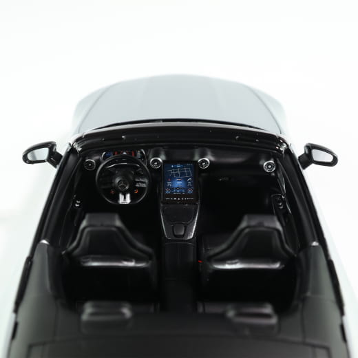 1:18 modelauto SL 63 AMG R232 Roadster hightechzilver magno  | B66960667