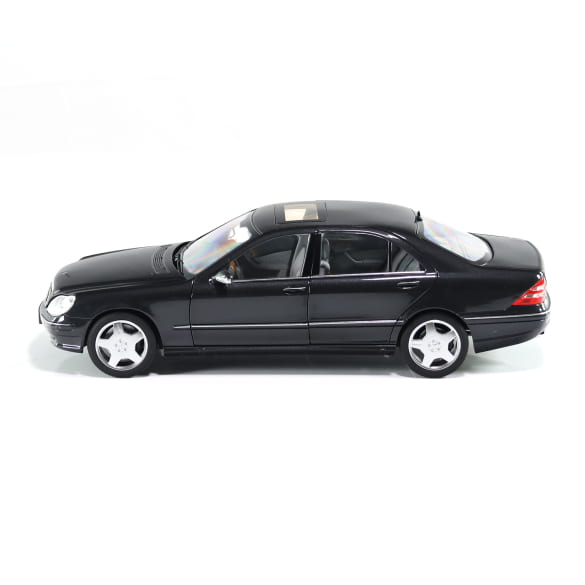 Modelcar 1:18 Mercedes S55 AMG V220 (1999-2002) | B66040686
