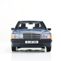 1:18 Modellauto 190 E W201 diamant blau | B66040661