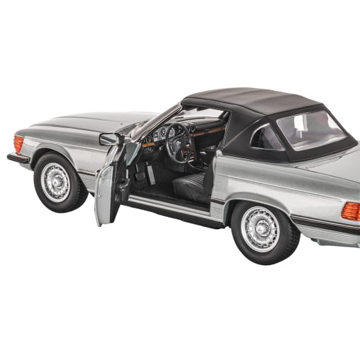 1:18 Modellauto 450 SL R107 Astralsilber Original Mercedes-Benz | B66040716