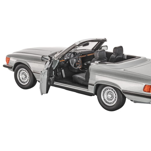1:18 Modellauto 450 SL R107 Astralsilber Original Mercedes-Benz | B66040716