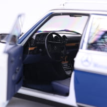 1:18 Modellauto Mercedes-Benz 200 T-Modell S123 Servicewagen Original Mercedes-Benz | B66040720