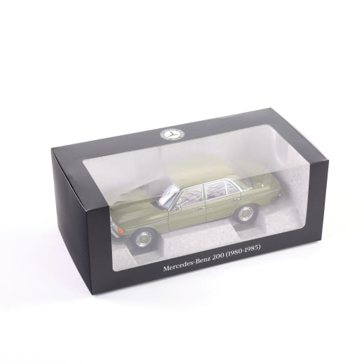 1:18 Modellauto Mercedes-Benz 200 W123 Grün Original  | B66040721