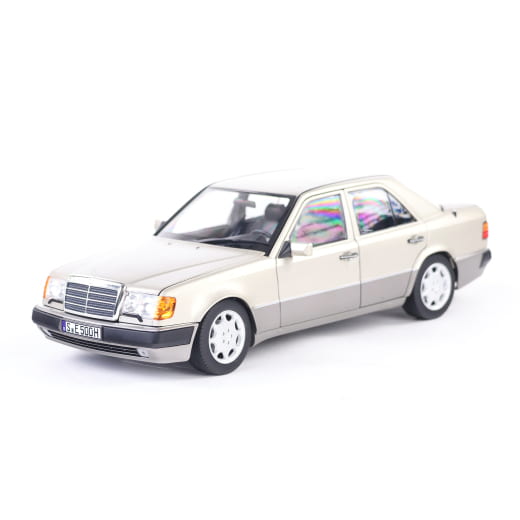 Modellino auto 1:18 500 E W 124 smoke silver Original Mercedes-Benz | B66040724