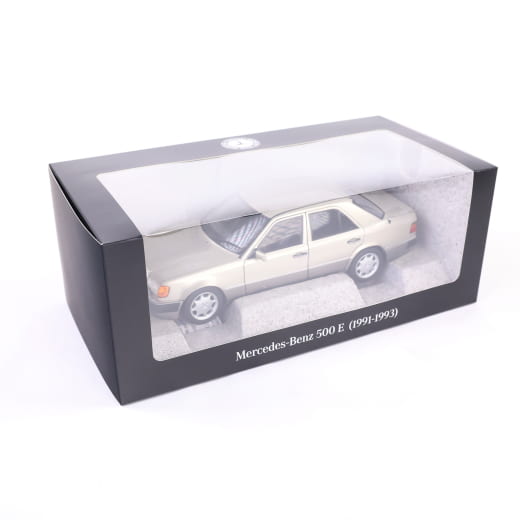 Modellino auto 1:18 500 E W 124 smoke silver Original Mercedes-Benz | B66040724