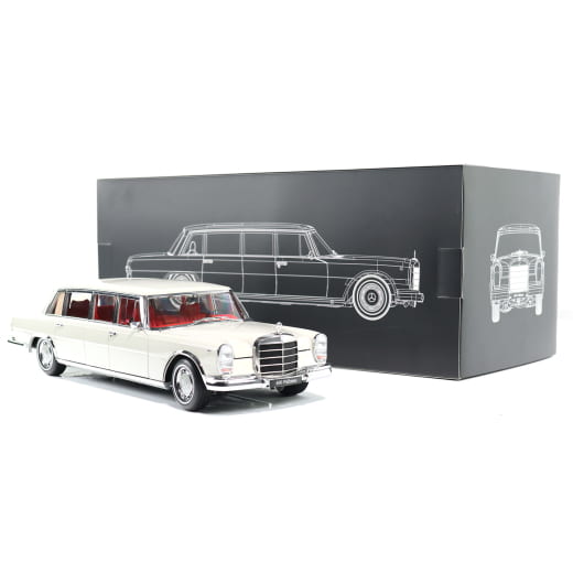 Modellino auto 1:18 600 Pullmann W100 grigio-bianco Original Mercedes-Benz | B66040708
