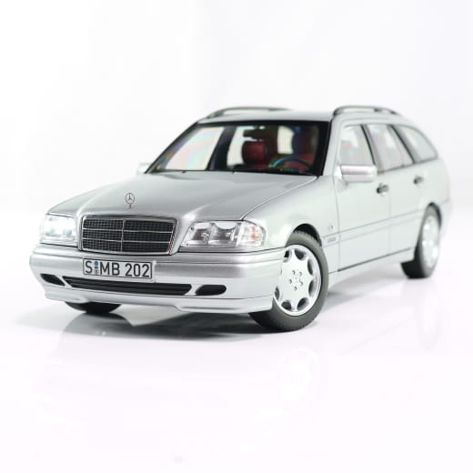 Modellino auto 1:18 C 200 S202 T-Modell argento Original Mercedes-Benz | B66040705