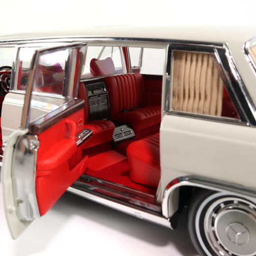 Voiture miniature 1:18 600 Pullmann W100 blanc gris original Mercedes-Benz | B66040708