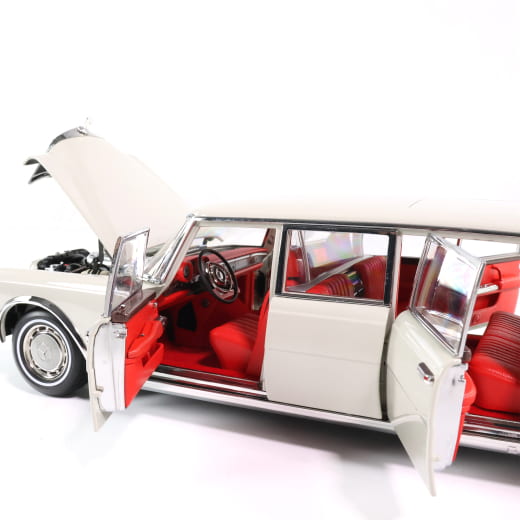 Voiture miniature 1:18 600 Pullmann W100 blanc gris original Mercedes-Benz | B66040708