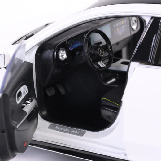 voiture miniature 1:18 CLA C174 blanc polaire Original Mercedes-Benz | B66960843
