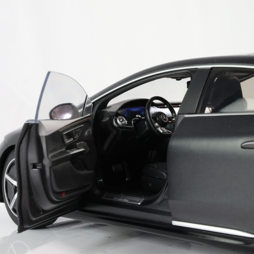 Voiture miniature 1:18 EQE Berline V295 gris graphite magno Original Mercedes-Benz | B66961108