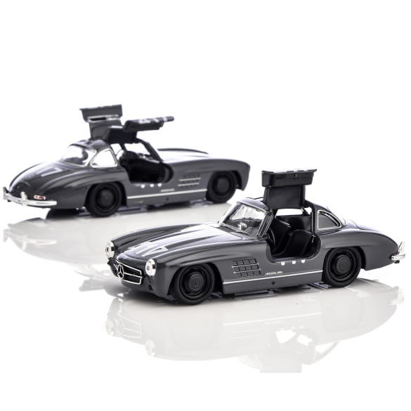 1:38 Pullback Modellauto 300 SL grau Original Mercedes-Benz | B66057150