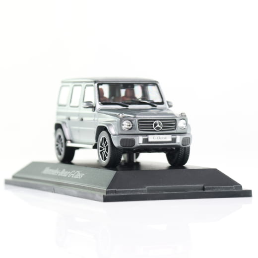 Coche de modelo 1:43 Clase G W465 platin magno Original Mercedes-Benz | B66960660