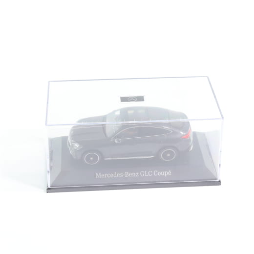 Coche de modelo 1:43 GLC Coupé C254 AMG Line Original Mercedes-Benz | B66960650