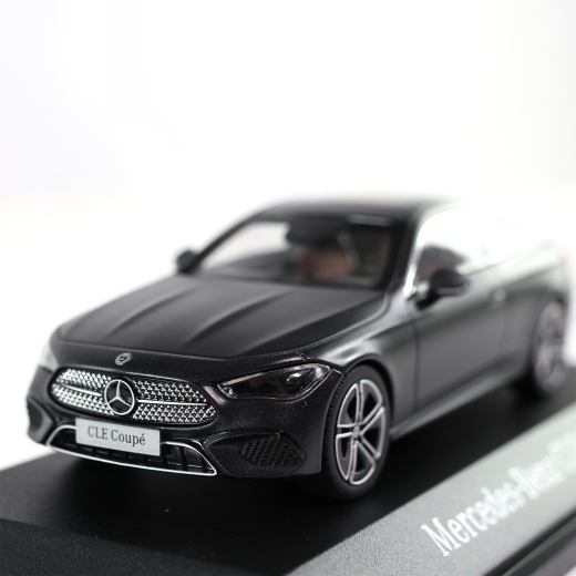 Coche de modelo 1:43 Mercedes-Benz CLE C236 gris grafito magnoOriginal Mercedes-AMG | B66960595