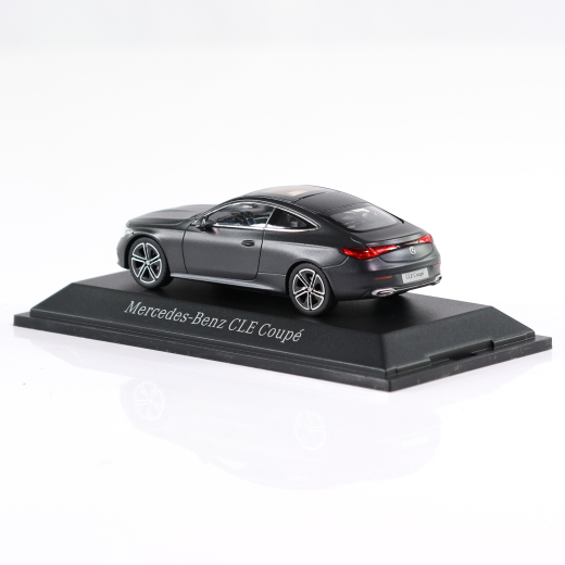 Coche de modelo 1:43 Mercedes-Benz CLE C236 gris grafito magnoOriginal Mercedes-AMG | B66960595