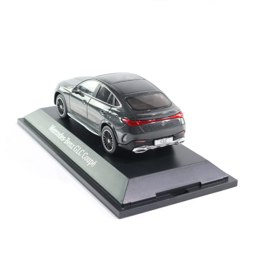 Modellino auto 1:43 GLC Coupé C254 AMG Line originale Mercedes-Benz | B66960650