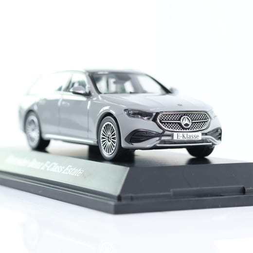 Modellino auto 1:43 E-Class S214 T-Modell AMG-Line grigio alpin uni Original Mercedes-Benz | B66961121