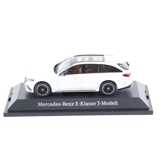 Maquette de voiture 1:43 Classe E S214 break AMG Line blanc opalite métallisé Original Mercedes-Benz | B66961120