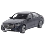 Voiture miniature 1:43 Classe E W214 berline bleu nautique original Mercedes-Benz