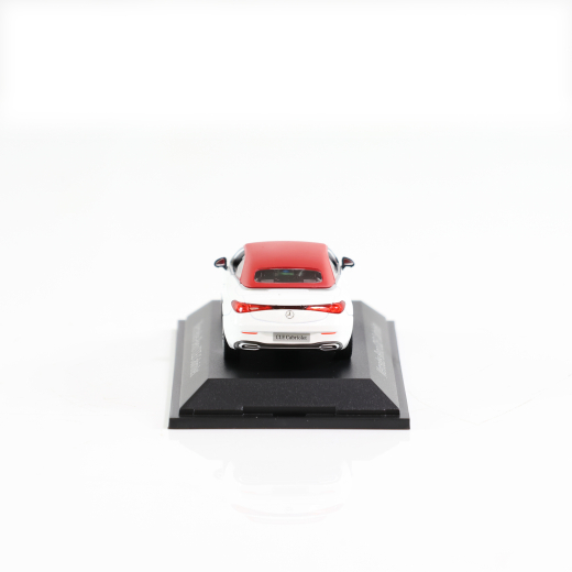 Voiture miniature 1:43 CLE A236 Cabrio MANUFAKTUR opalithweiß bright Original Mercedes-Benz | B66960651
