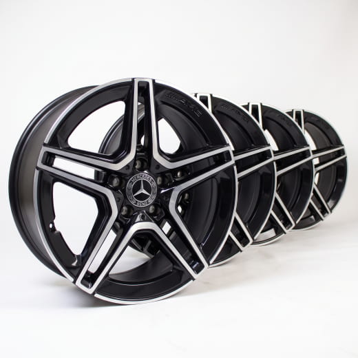 Set di cerchi AMG da 18 pollici Classe C C205 Mercedes-Benz | A2054019500/9600 7X23-C205