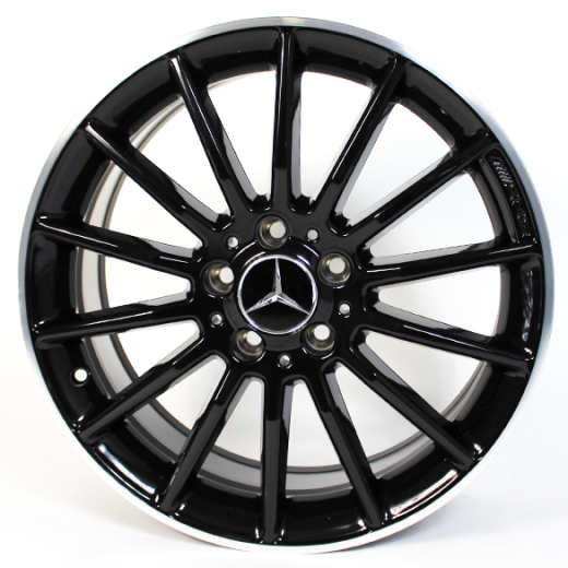 Jeu de jantes AMG 18 pouces CLA C117 Coupé Mercedes-AMG | A1764010702/1000-7X23-C117