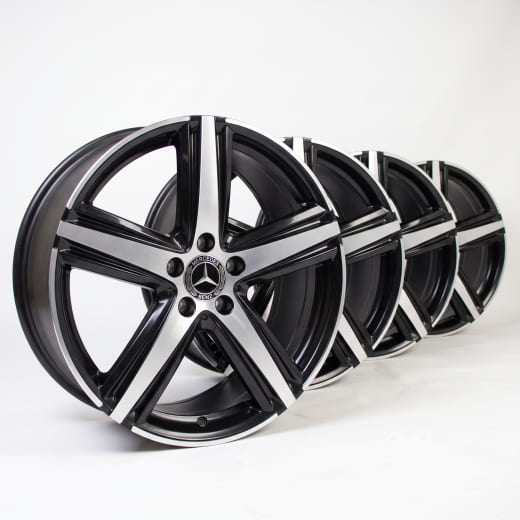 Juego de llantas de 19 pulgadas de 5 radios CLA C118/X118 original Mercedes-Benz | A17740114007X23-118