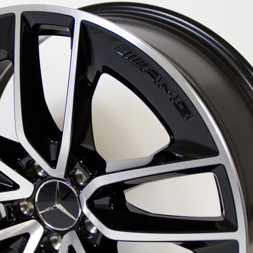 Set cerchi E53 AMG da 20 pollici Mercedes-Benz E-Klasse 213 a 5 doppie razze nero | A2134014900/5000-7X23
