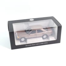 1:18 Modellauto 230 E-Klasse W124 Rosenholz Original Mercedes-Benz | B66040697