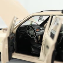 1:18 Modellauto 300 D S124 T-Modell Taxi Original Mercedes-Benz | B66040702