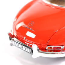 1:18 Modellauto 300 SL Coupé W198 feuerwehrrot Original Mercedes-Benz | B66040695