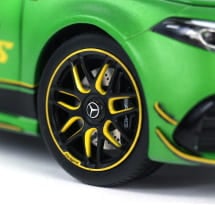1:18 Modellauto A 45 S AMG Final Edition Original Mercedes-AMG | B66960670