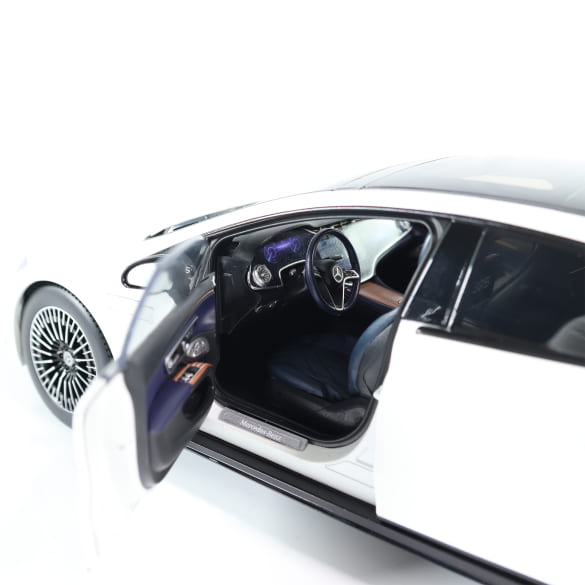 1:18 Modellauto EQS V297 Limousine oplaithweiß bright Original Mercedes-Benz | B66961049 1:18 Modellauto EQS V297 Limousine oplaithweiß bright Original Mercedes-Benz | B66961049