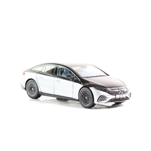 1:18 Modellauto Mercedes-Benz EQS V297 AMG-Line hightechsilber Original Mercedes-Benz