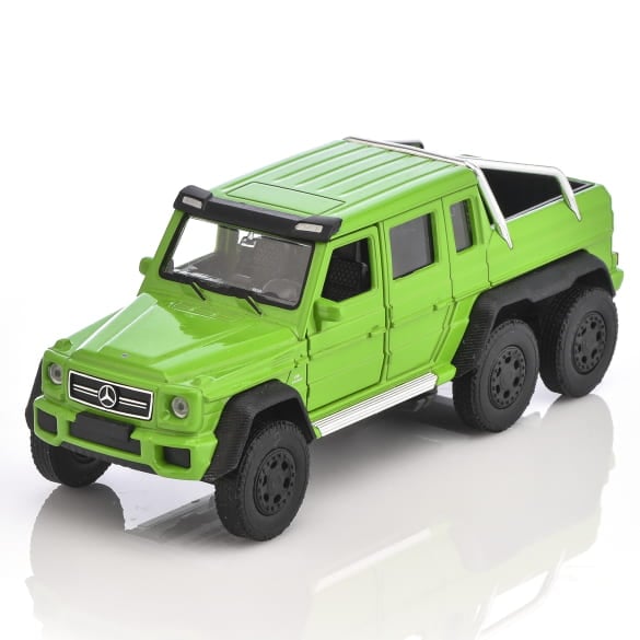 1:38 Pullback Modellauto G-Klasse G63 AMG 6x6 Grün Original Mercedes-AMG
