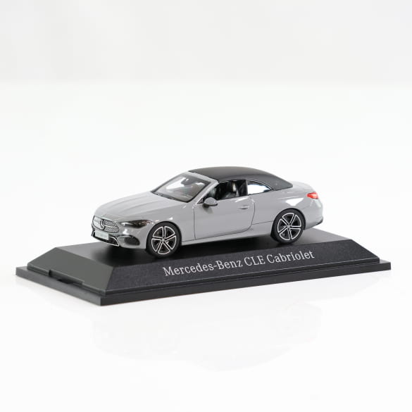 1:43 Modellauto CLE A236 Cabrio Manufaktur alpingrau uni Original Mercedes-Benz