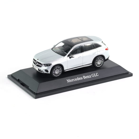 1:43 Modellauto GLC SUV X254 Avantgarde hightechsilber Original Mercedes-Benz