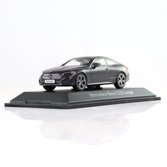 1:43 Modellauto Mercedes-Benz CLE C236 Graphite Grey MagnoOriginal Mercedes-AMG | B66960595 1:43 Modellauto Mercedes-Benz CLE C236 Graphite Grey MagnoOriginal Mercedes-AMG | B66960595