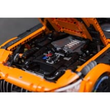 CaDA Master C64008W Mercedes-AMG GT3 1:8 | C64008W