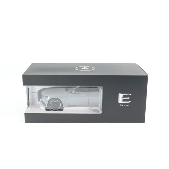 1:18 scale model car E-Class W214 sedan Alpine grey uni Genuine Mercedes-Benz | B66961119 1:18 scale model car E-Class W214 sedan Alpine grey uni Genuine Mercedes-Benz | B66961119