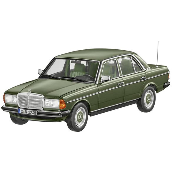 Model Car Mercedes Benz 200 W123 1 18 Green