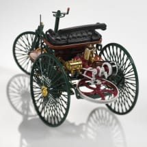Model Car Mercedes-Benz Patent Motor Car 1:18 green | B66041415