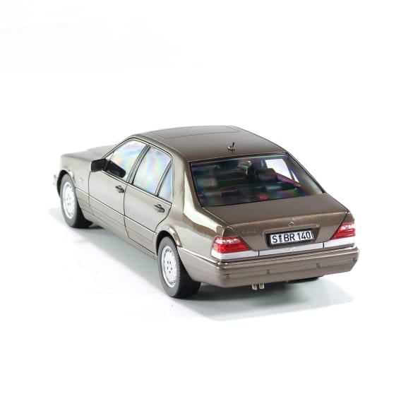 1:18 model car S 600 W140 sedan (1994-1998) Impala brown Genuine Mercedes-Benz | B66040684 1:18 model car S 600 W140 sedan (1994-1998) Impala brown Genuine Mercedes-Benz | B66040684