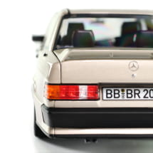 1:18 Modelcar 190 E 2.3-16 W201 smoke silver | B66040664