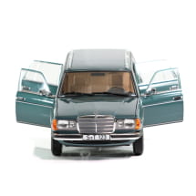 1:18 Modelcar Genuine Mercedes-Benz 200 station wagon S123 petrol | B66040693