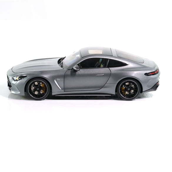 1:18 scale model car AMG GT 63 4MATIC+ C192 selenite grey Genuine Mercedes-AMG | B66960584 1:18 scale model car AMG GT 63 4MATIC+ C192 selenite grey Genuine Mercedes-AMG | B66960584