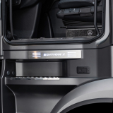 Emblema de acceso iluminado Actros 5 Edition 2 Original Mercedes-Benz