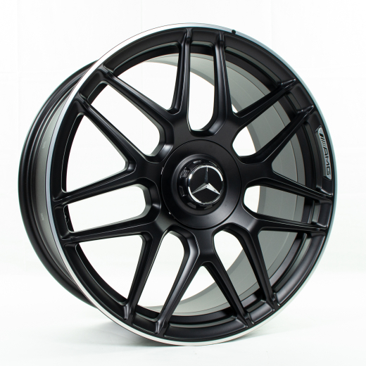 Cerchio forgiato AMG 19 pollici design a razze incrociate CLA C118/X118 | A17740124007X71-118